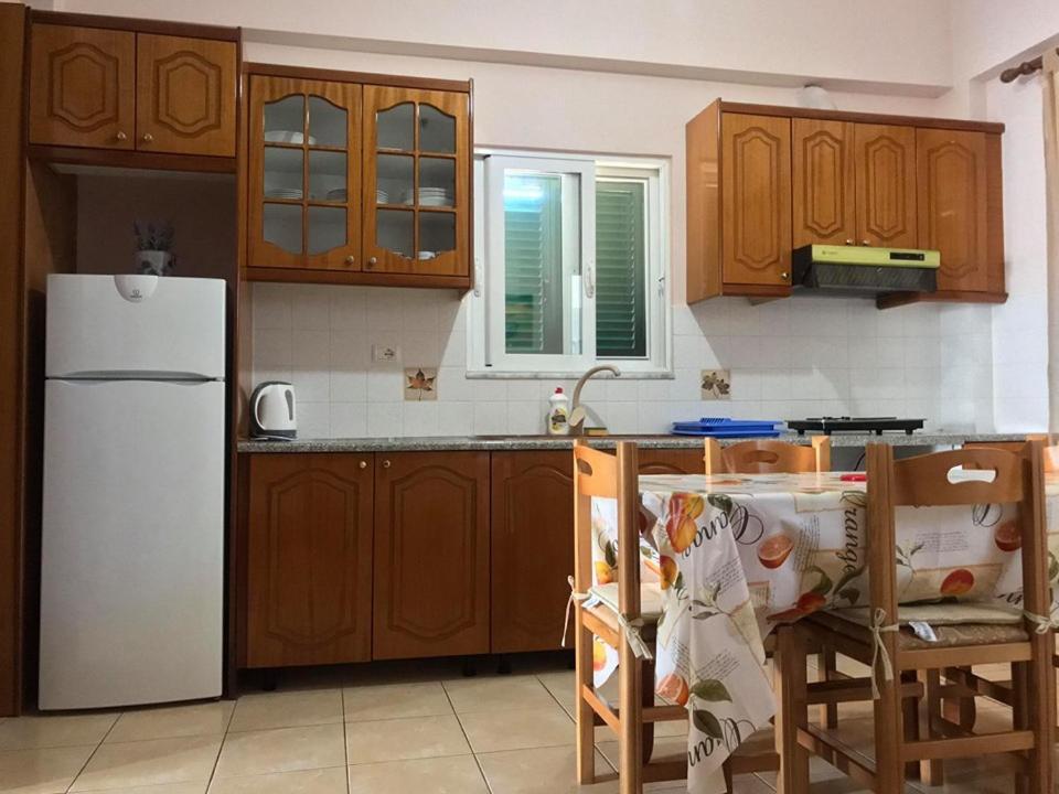 Victoria Apartments Ксамил Экстерьер фото